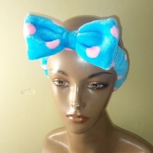 🆕 Blue/Pink Polka dots (soft fleece type material) elastic stretchable headband